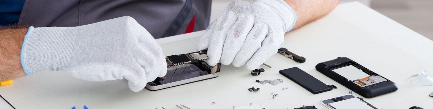 Picture of Logic Board Repair NYC - ManhattaniPhoneRepair.com